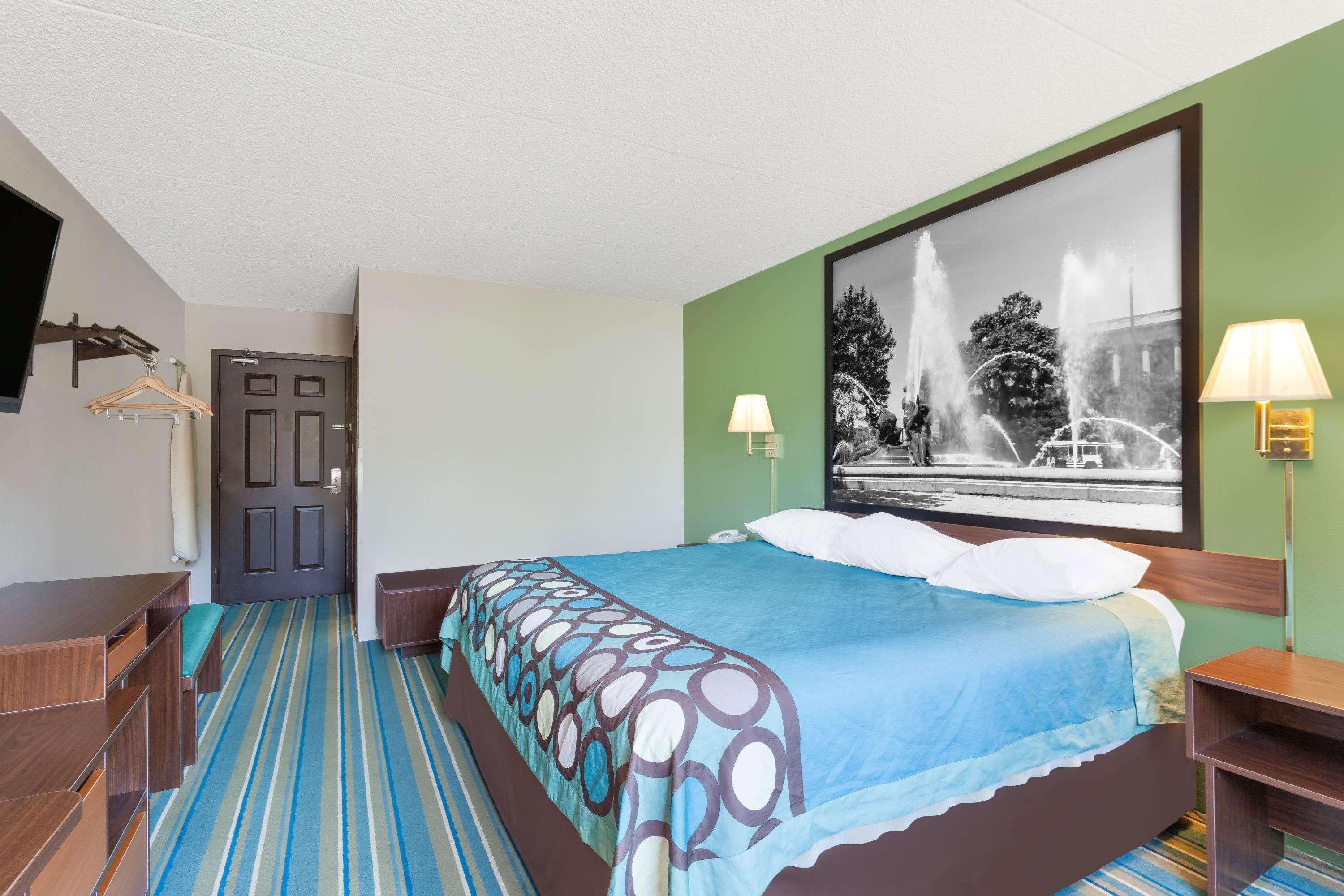 Super 8 By Wyndham Harrisburg Hershey West Eksteriør billede